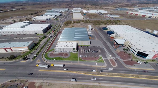 Llegarían 3 empresas a Puerto Interior