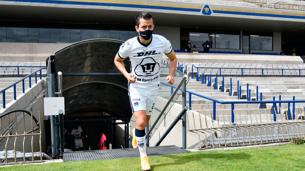 Captan a Alan Mozo de fiesta a dos días de partido Pumas vs Gallos