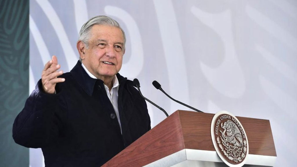 AMLO da positivo a Covid-19; anuncia estar en tratamiento