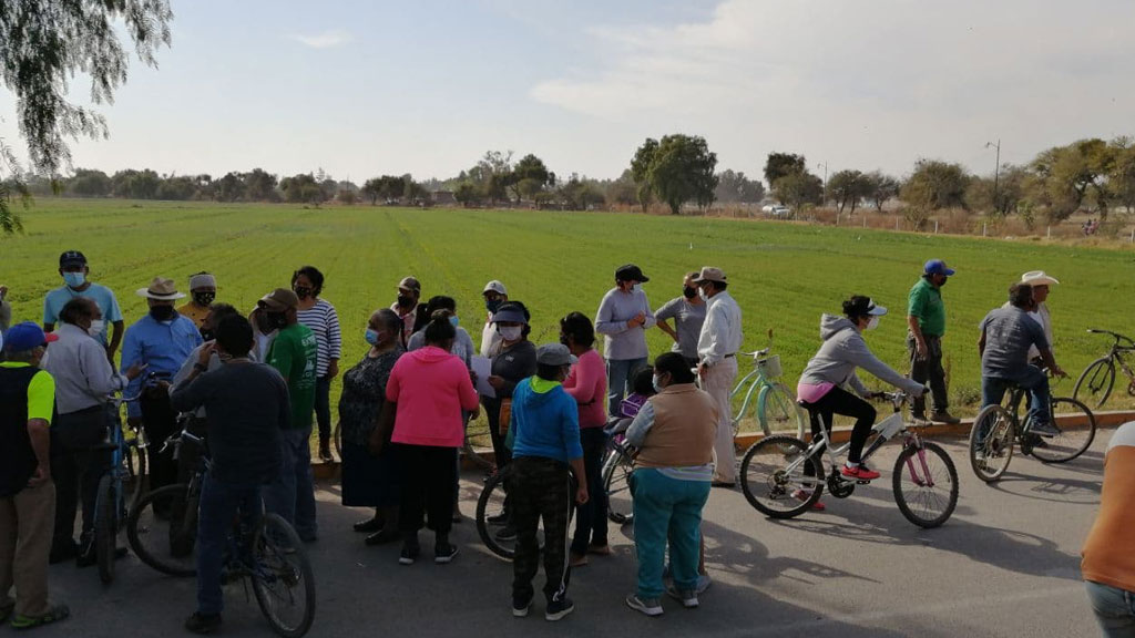 Acusan vecinos de San Miguel Octopan invasores en terrenos parroquiales