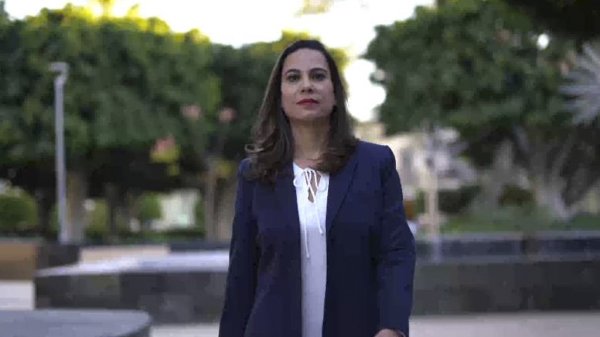 Lorena Alfaro oficializa petición de licencia para contender por alcaldía de Irapuato