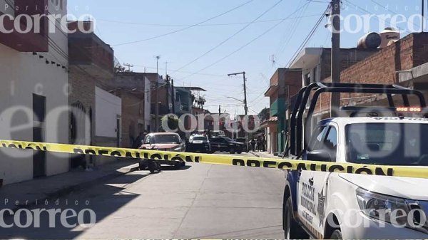 Localizan a dos hombres sin vida dentro de una casa en Acámbaro