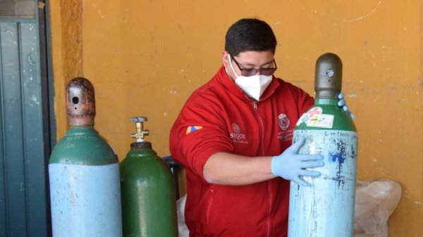 Entregan primer apoyo de canje de tanques de oxígeno en San Miguel de Allende