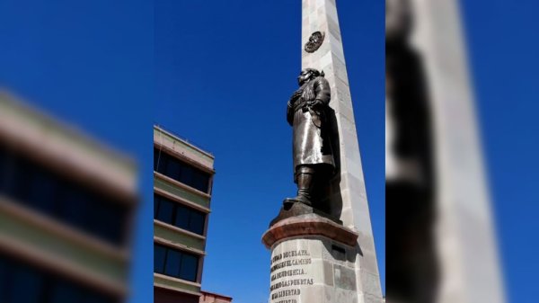 Concluye restauración de monumento a Miguel Hidalgo; pero faltan otros