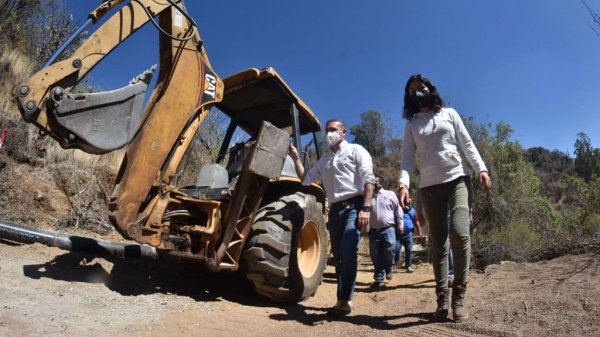 Supervisan avance de sistema distribuidor de agua potable