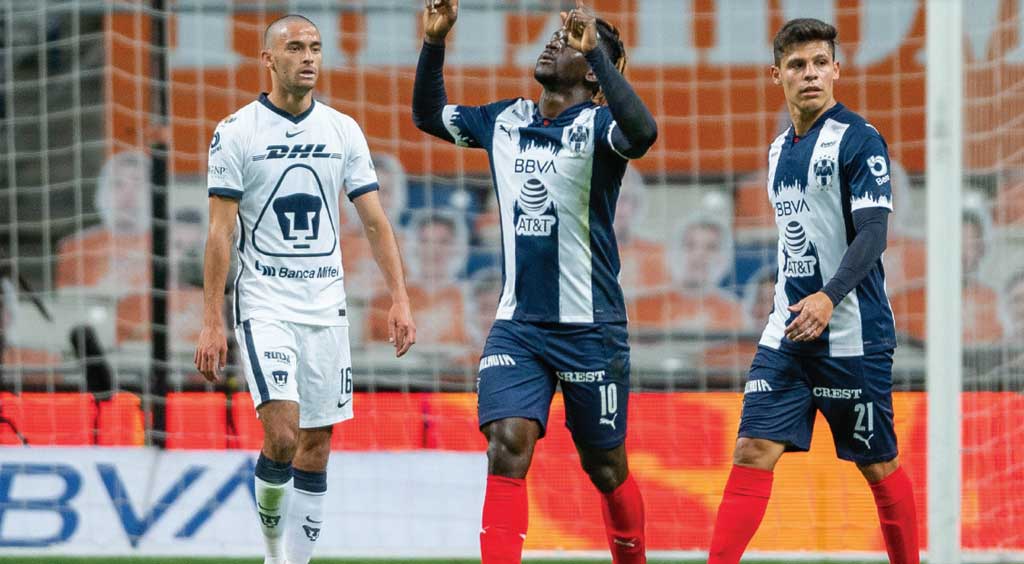 Monterrey vence a Pumas y se convierte en líder