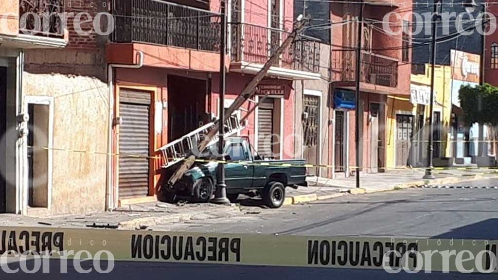 Un hombre murió presuntamente de un infarto mientras conducía