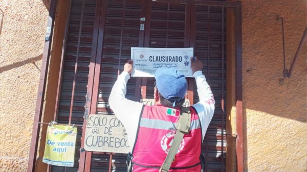 Clausuran tienda de abarrotes por vender alcohol fin de semana