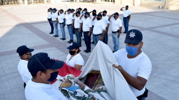 Convocan a hombres y mujeres a formar parte de la cuarta generación de la Policía Municipal