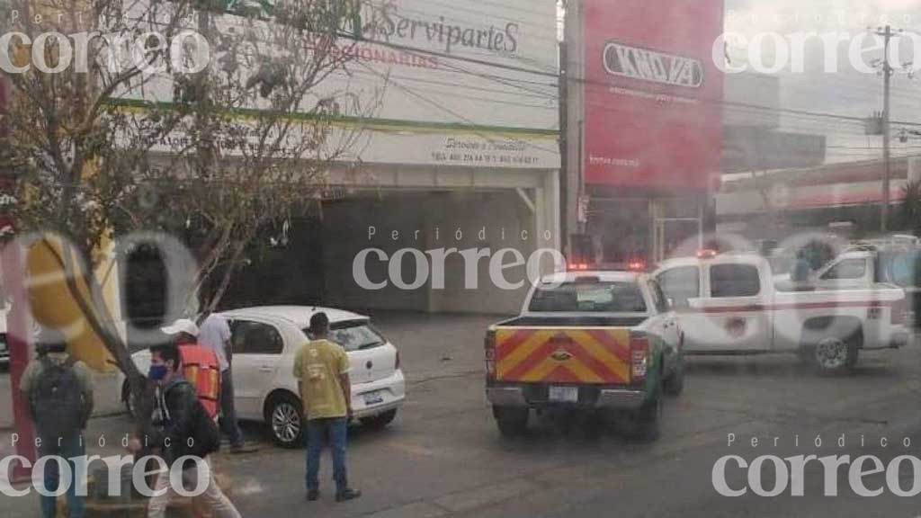 Un hombre se electrocutó mientras colocaba una lona en Celaya