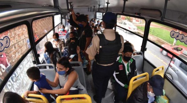 Aumentan contagios de choferes y amenaza a pasajeros