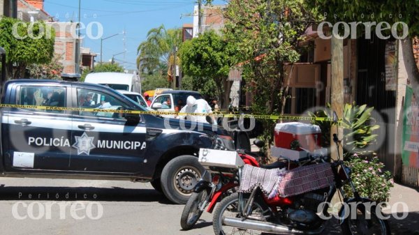 Ejecutan a mujer mientras esperaba para comprar tacos