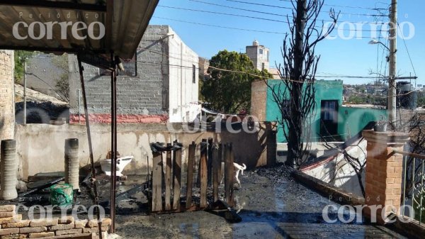 Cortocircuito provoca incendio en vivienda de Marfil