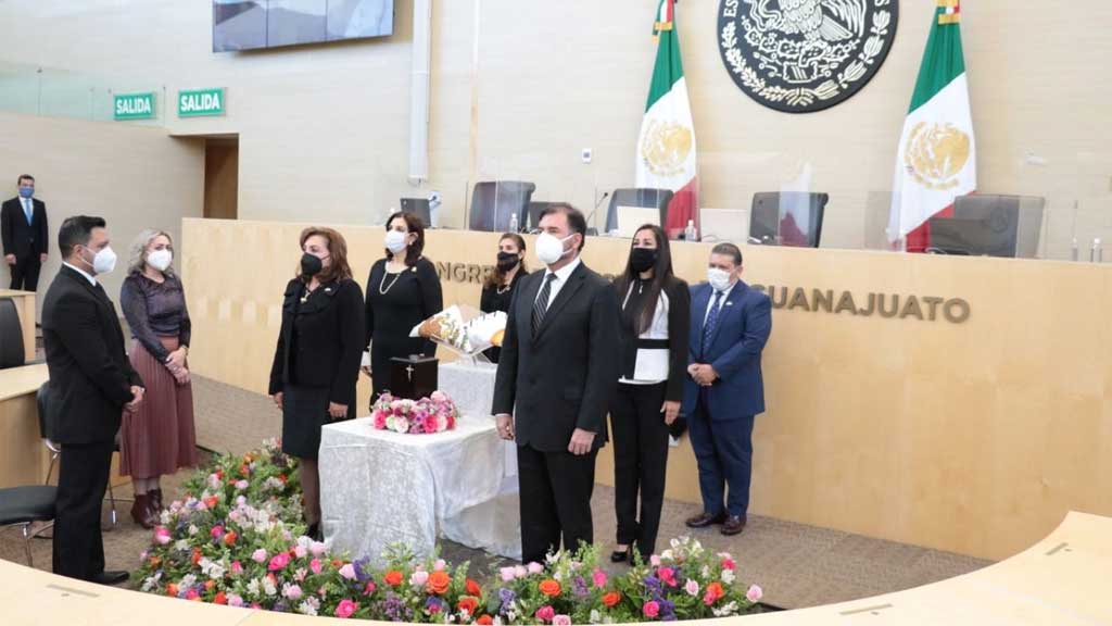 Rinde Congreso del Estado homenaje a Beatriz Yamamoto Cázares