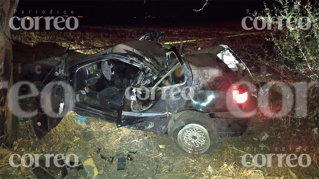 Menores sufren fuerte accidente, uno de ellos muere, el otro queda herido