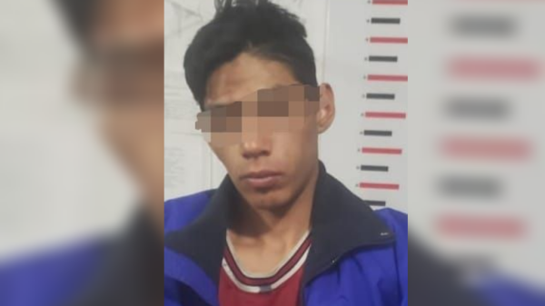 Joven capitalino es arrestado por intentar herir a su padre