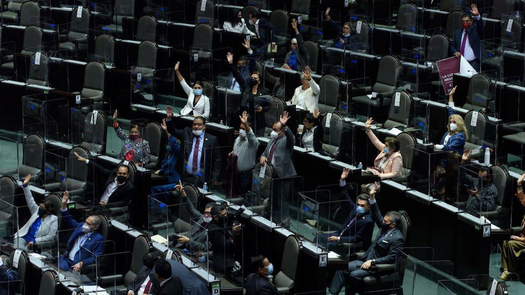 Diputados aprueban en lo general reforma a Ley de la Industria Eléctrica