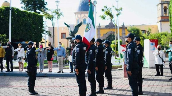 Celebra Guanajuato el 200 Aniversario de la Bandera Nacional Mexicana