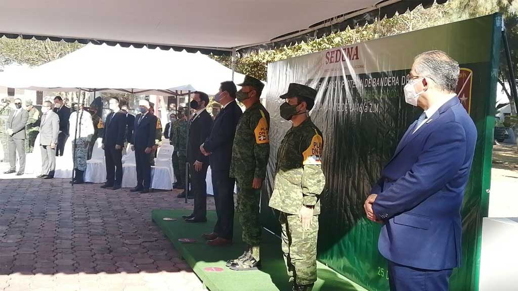 Toma protesta Sergio Ángel Sánchez como nuevo comandante de la XVI zona militar de Sarabia