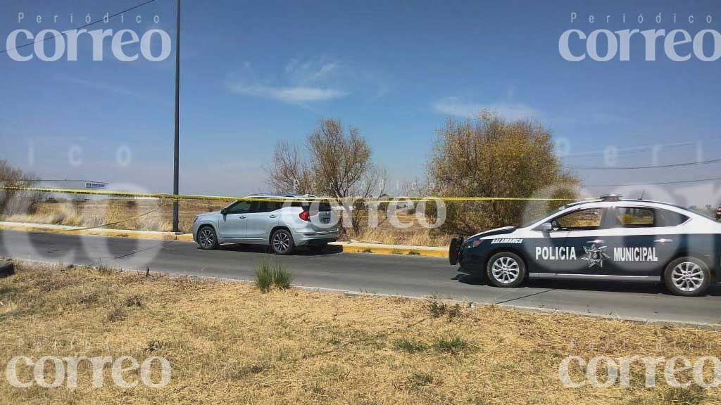 Balean vehículo de cuentahabiente para asaltarlo