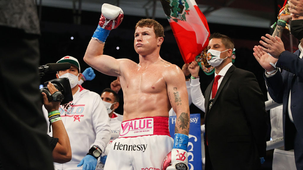 ‘Canelo’ vence a Yildirim en tan sólo nueve minutos