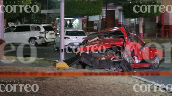 Un hombre muerto y cuatro lesionados fue el saldo que dejó un fuerte choque en León