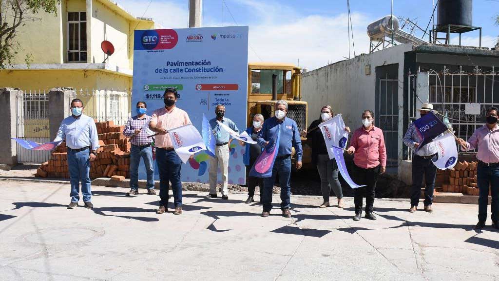 Arrancan dos obras de pavimentación en Estación Joaquín