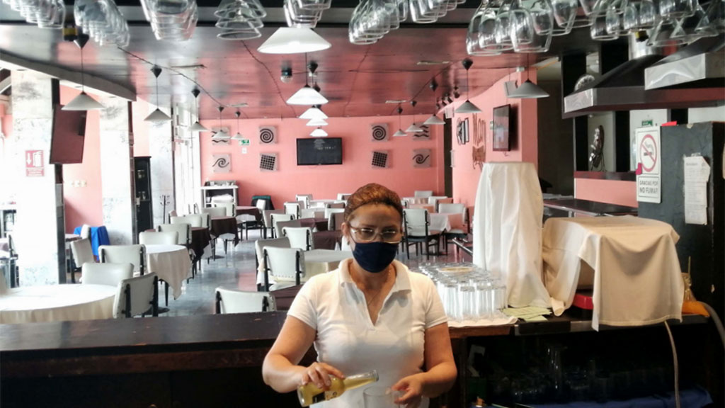 Restaurantes de Celaya despidieron a la mitad de sus trabajadores