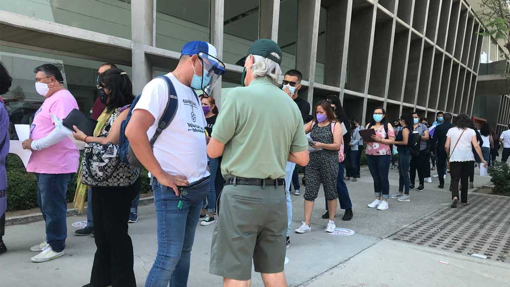 Identificación y constancia laboral, los faltantes recurrentes de maestros para recibir vacuna