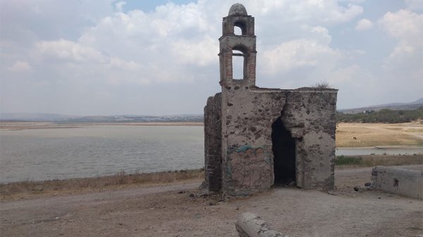 La capilla de la presa Allende, 65 años resistiendo los embates del tiempo