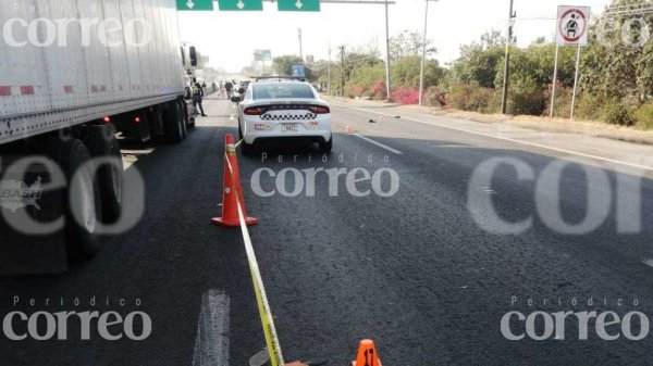 Caos Vial: Cuerpo arrollado en la León-Silao genera intenso tráfico