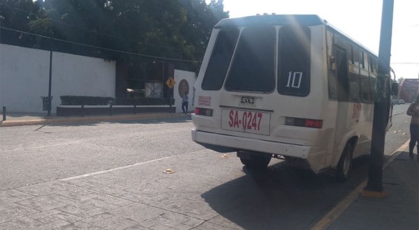 Denuncian más asaltos en transporte público de Salamanca