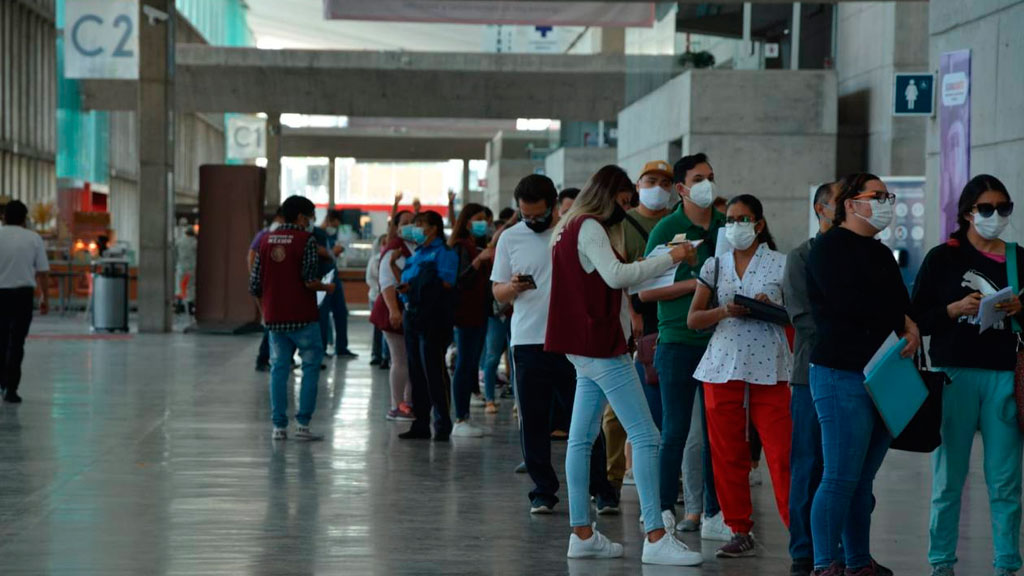 Comienzan jornada de vacunación para médicos privados de Guanajuato