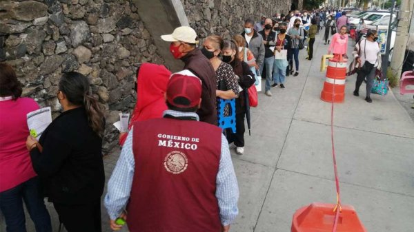 Arranca en Guanajuato primera ronda de vacunas para personas de 50 a 59 años