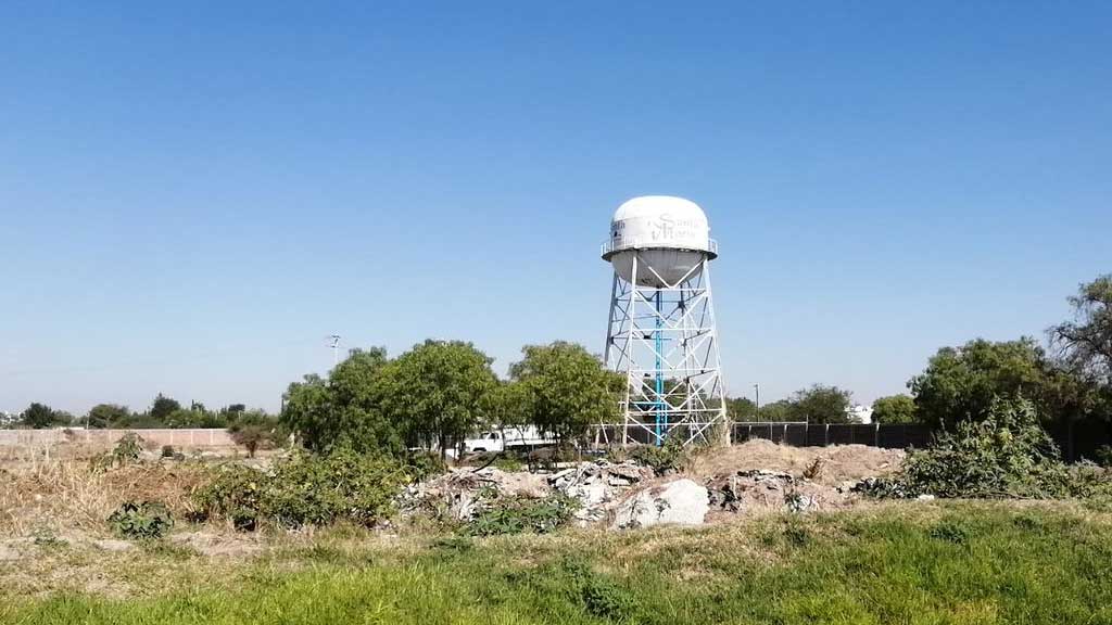 Habitantes en fraccionamiento de Celaya denuncian mala calidad de agua