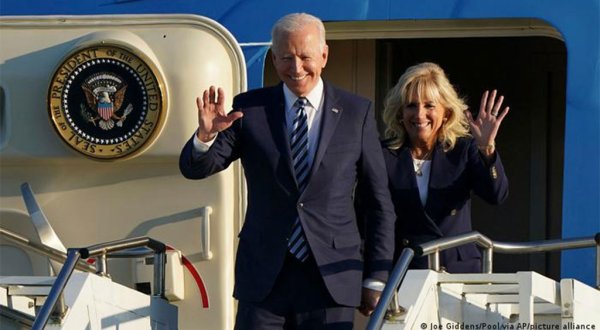 Biden llega a Europa con la promesa de vacunas