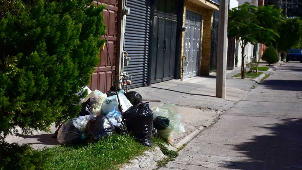 SIAP León sancionará a empresa recolectora de basura tras huelga de sus empleados