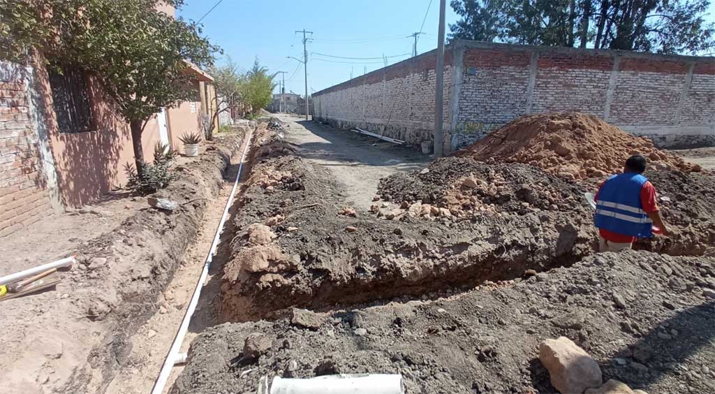 Japami atiende red hidráulica en la colonia Pedro Arteaga de Irapuato