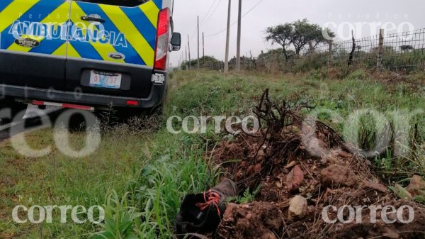 Auto ‘fantasma’ atropella a adulto mayor en San Luis de la Paz