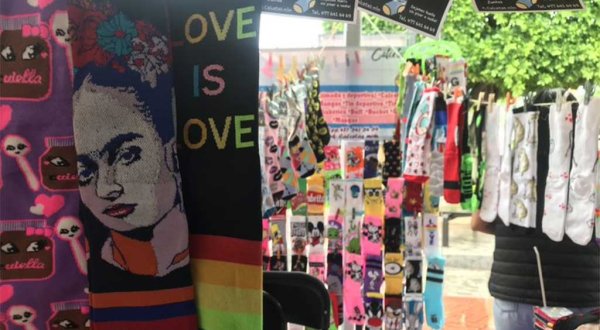 Comunidad LGBTTIQ+ crea su Feria de productos en León