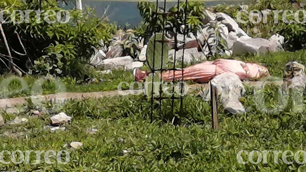 Localizan encobijado en la colonia Loma Bonita en Acámbaro