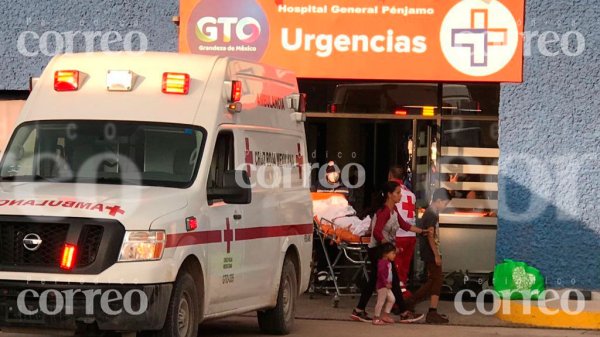 Hombre salva a dos menores de morir ahogados en presa de Pénjamo