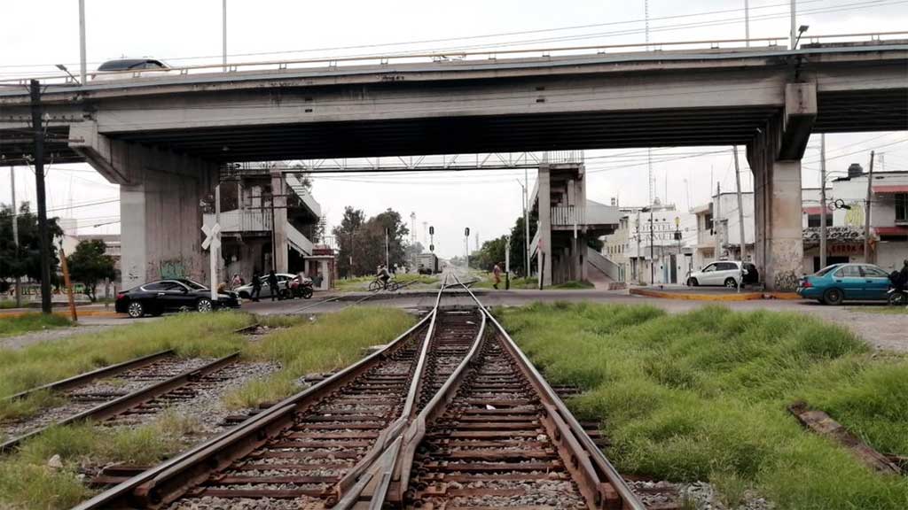 Puente de la Avenida Anenecuilco en Celaya también necesita mantenimiento