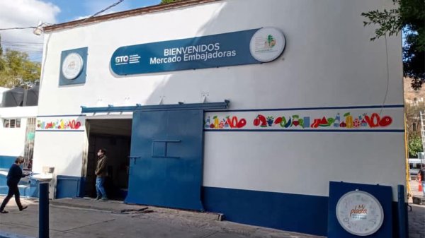 Reasignan siete locales comerciales en el mercado de Embajadoras de Guanajuato