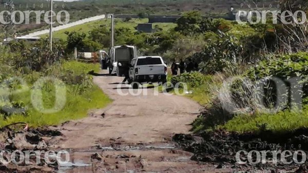 Abandonan dos cadáveres en la León-Lagos de Moreno