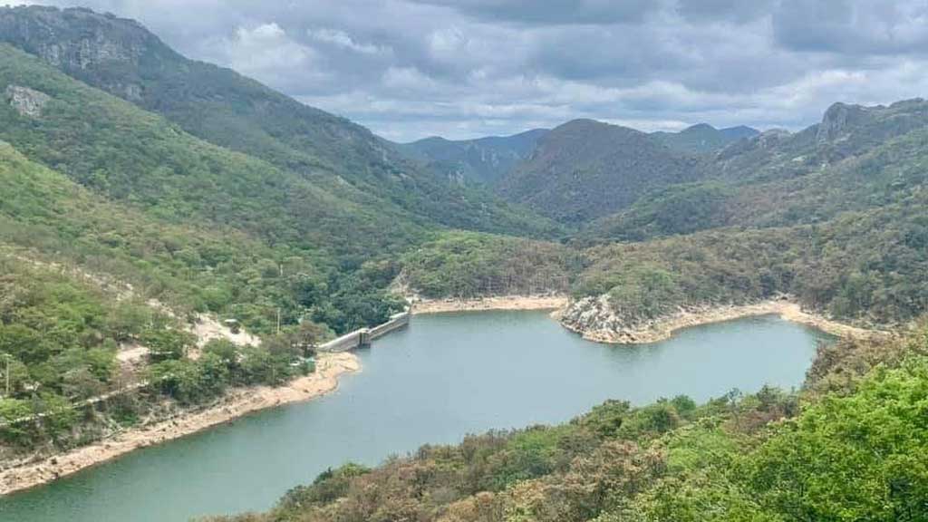 Se pierden 25 leoneses en la Sierra de Santa Rosa en Guanajuato capital