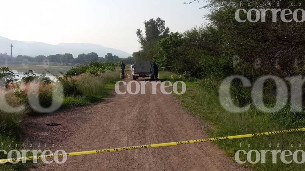 Abandona el cuerpo de un hombre en un camino de terracería en la Presa de Ibarrilla, León