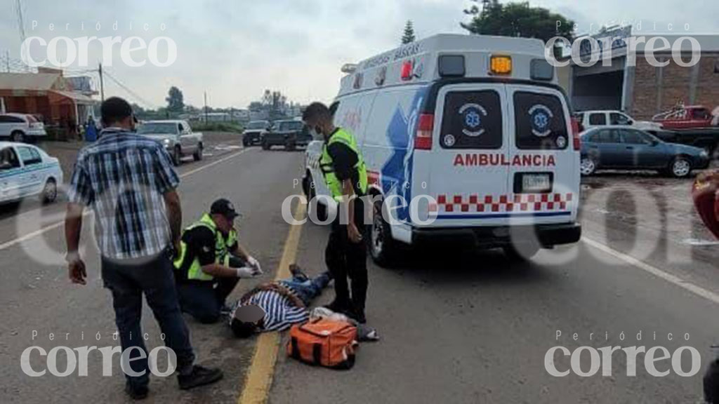 Motociclista queda lesionado tras choque en Santa Ana Pacueco, Pénjamo