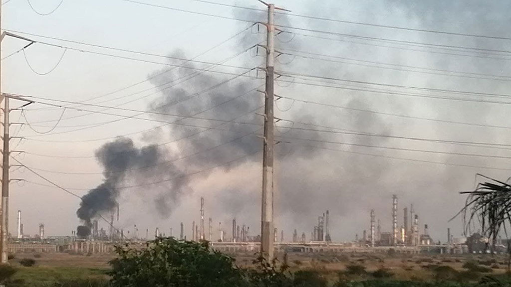 Salamanca: vecinos exigen acciones contra Pemex por contaminación del aire