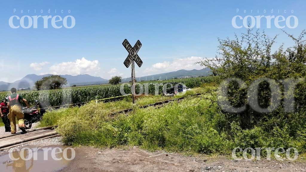 Hallan cadáver en las vías del tren de Acámbaro a la altura de Monte Prieto